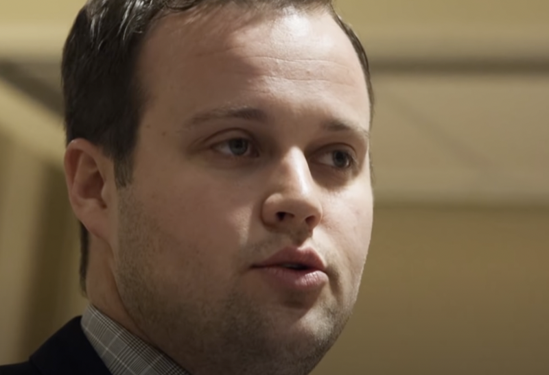 Josh Duggar Transfers Out Of Detention Center In Shackles