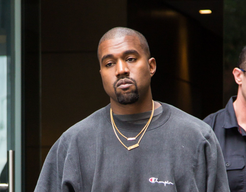 Kanye West Reacts To His 'White Lives Matter' Shirt Slams, Calls 'Black Lives Matter' A Scam!